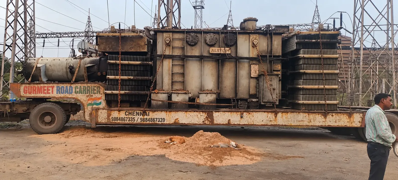 ODC transport in Chennai: large transformer on a multi-axle trailer